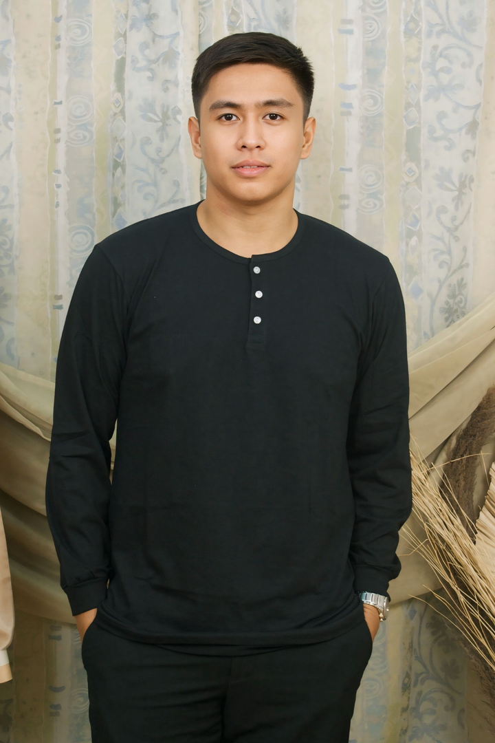 Long Sleeve Undershirt for sale
