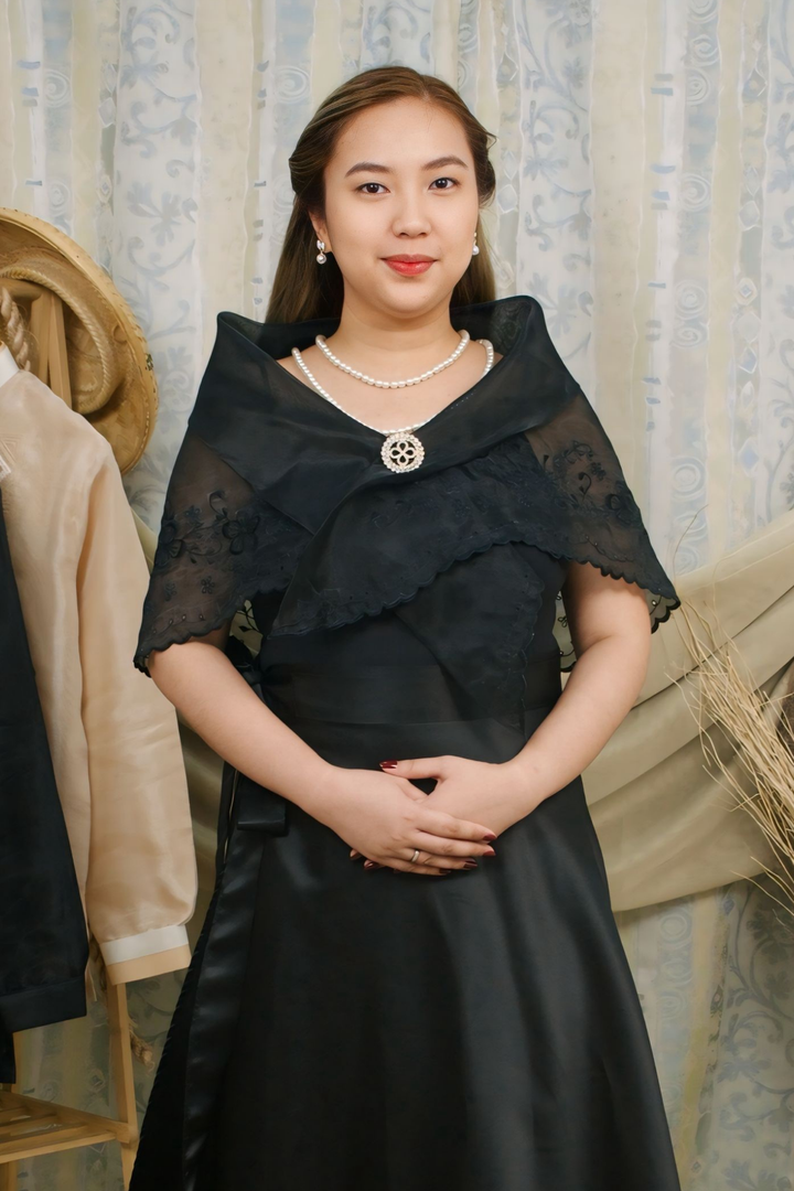 filipiniana panuelo